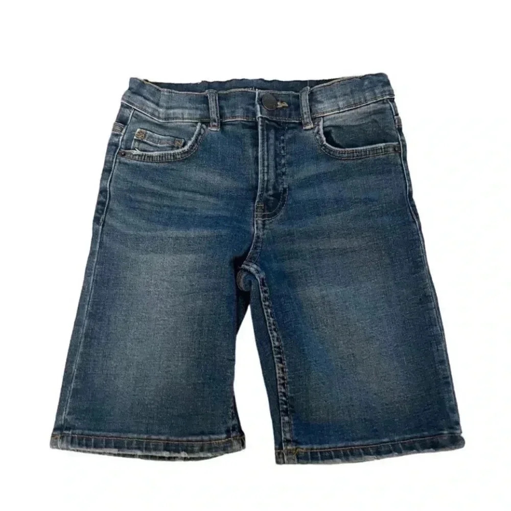 NWOT ZARA Straight Fit Comfort Short Denim Jeans Pants Boys SZ 8 # 1558